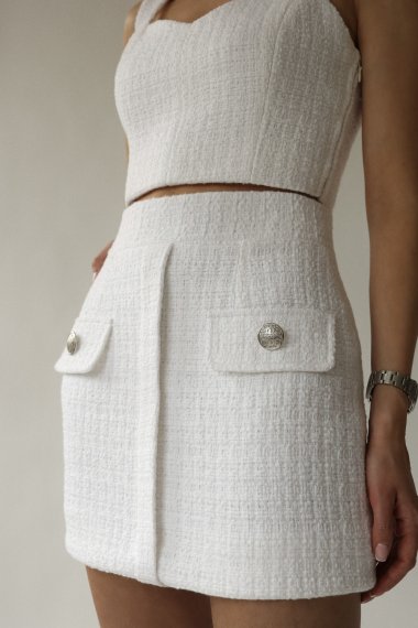 SLIM-CUT TWEED SKIRT AND TOP