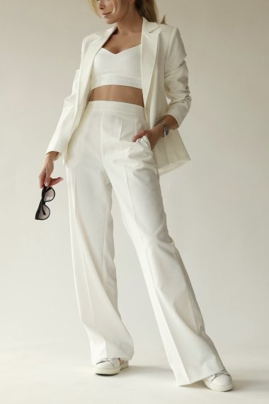 ONE-BUTTON BLAZER