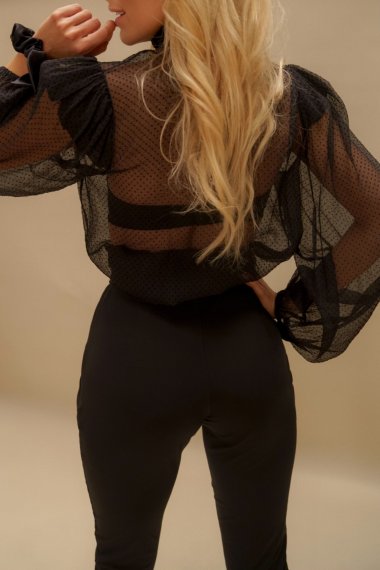 HIGH-WAISTED TROUSERS 